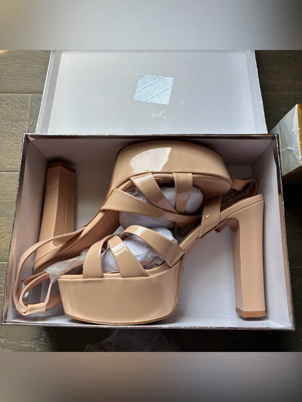 Platform chunky Block Heel Sandals - tan Patent